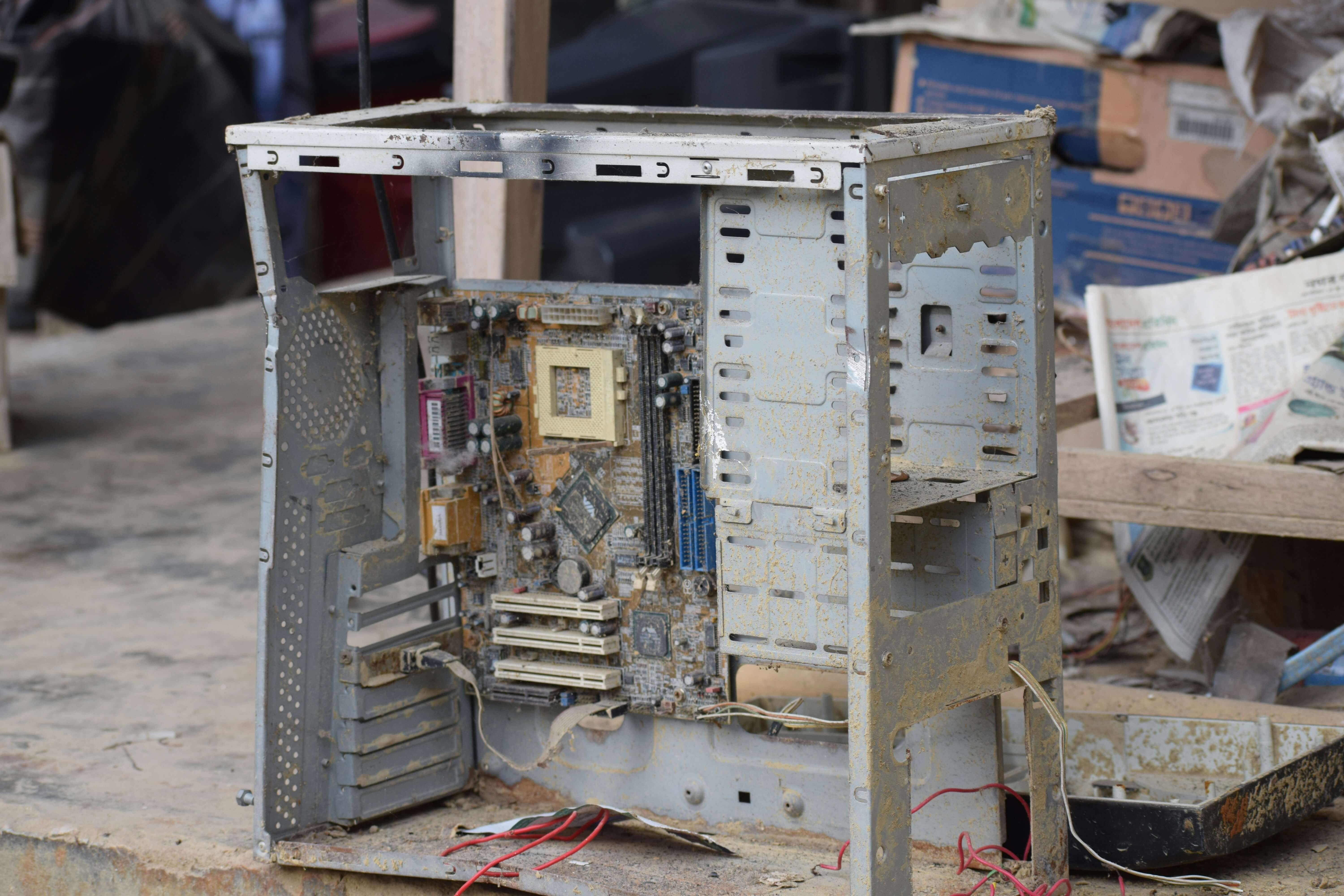 A dusty computer